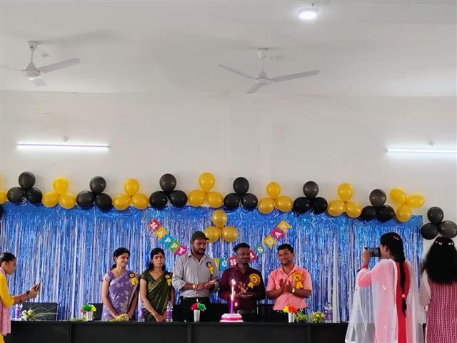 गुरु वंदन समारोह -(Guru vandan samaroh) - Event of Govt College (C.G.)